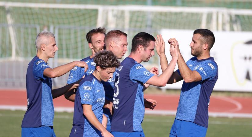 Jókor jött gólokkal a Bátaszék húzta be a rangadót (galériával)