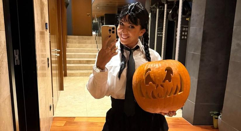 Rubint Réka tininek öltözött Halloweenkor – alig lehet megkülönböztetni a lányától