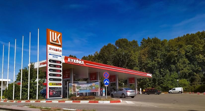 Ez az az ország, amely hozzánk hasonlóan nem tudja nélkülözni az orosz olajat