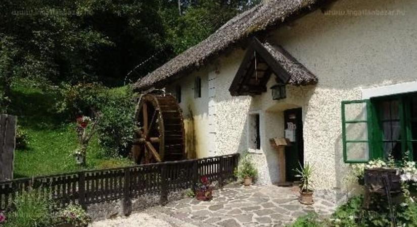 Eladó a csopaki Malom Csárda – egy balatoni legenda új gazdát keres (galéria)