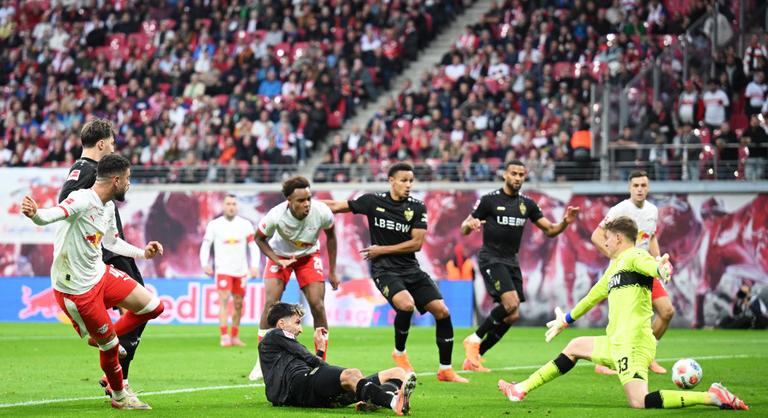 Gulácsi Péterék tovább menetelnek, hetedik győzelmüket aratták a Bundesligában