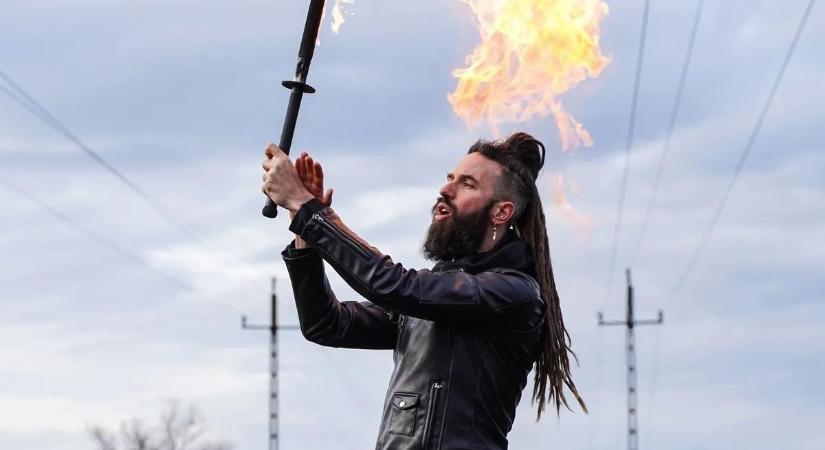 Varga Viktor váratlanul Kanadába költözött: "Itt lakom most kicsit, aztán irány az USA!"