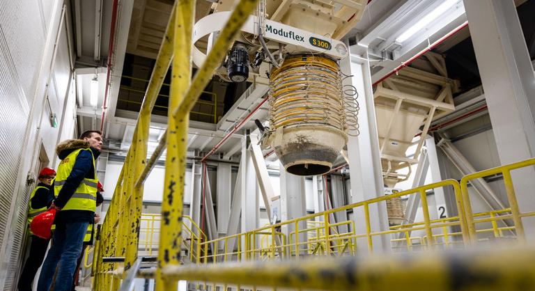 Hiába a magyar piacvezető rekordbevétele, a piaci folyamatok elvitték a profitot