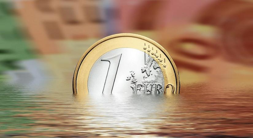 2,1 százalékra csökkent az infláció az eurózónában