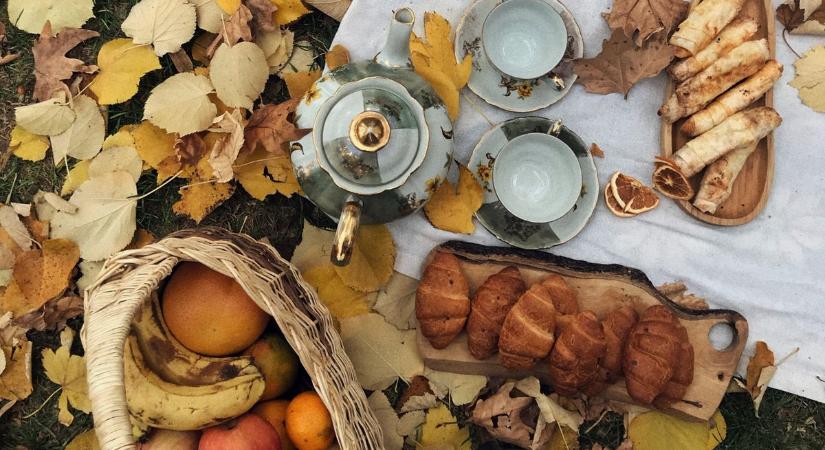 Ködbe burkolt reggel, titkokkal teli nap Dunaújvárosban