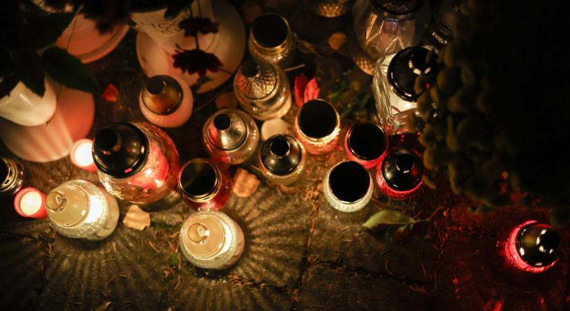 A csend és a fény előestéje (galéria)