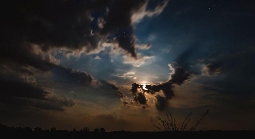 Demogorgon jelent meg az Arany János utcában. Ezt a sajóörösi szenzációt látnia kell!