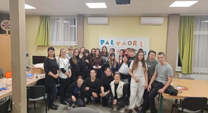 Műsebek és rémisztő tanulás – pályaorientáció a Lorántffyban