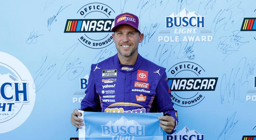 Denny Hamlin szerezte meg a bajnoki döntő pole-ját