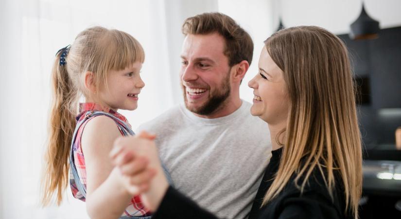 A pszichológus szerint az átlagnál jobb szülők tanítják meg gyermekeiket ezekre a leckékre