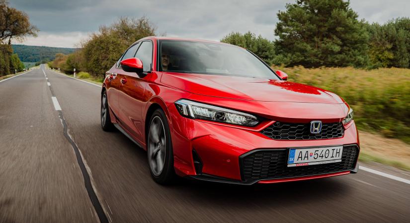 Még mindig Civic, csak kicsit újabb – Honda Civic-vezetés