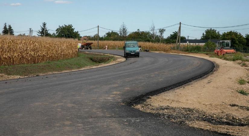 Biliárdasztal simaságú utakat építenek Hajdú-Biharban! Csak kapkodjuk a fejünket, annyi helyen lesz fejlesztés