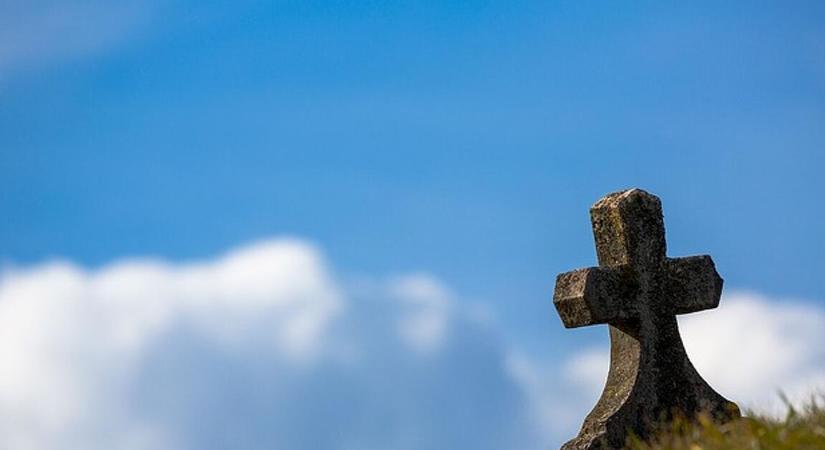 Temetői horror: egyre drágább meghalni Magyarországon – A hét ábrája