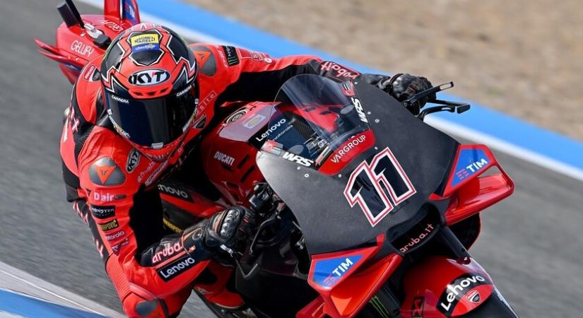 Új versenyző a gyári Ducati-csapatnál - Hirtelen váltás
