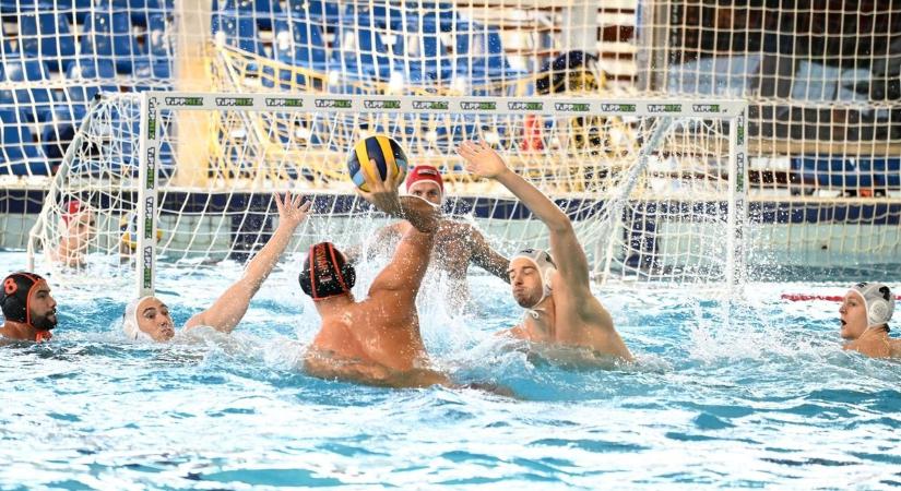 Tisza-parti vízipólócsapatok csatáznak