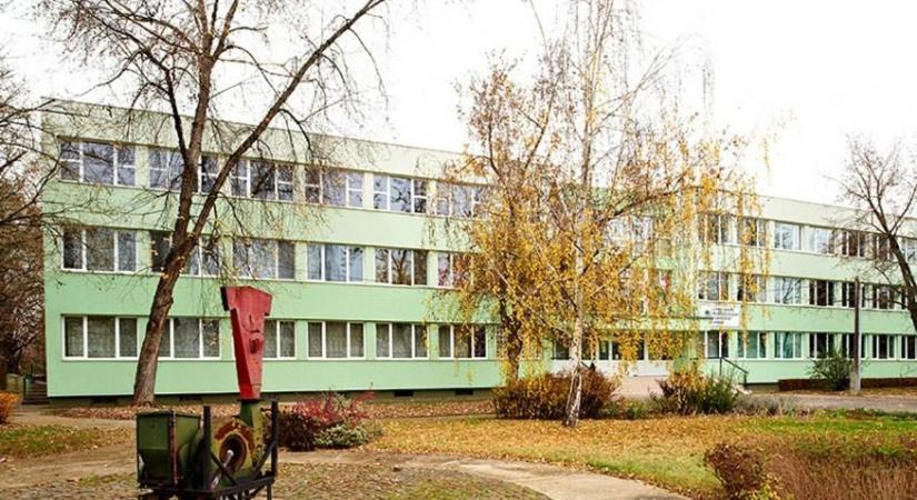 Osztálytalálkozó Nyíregyházán: 35 éves érettségi találkozó