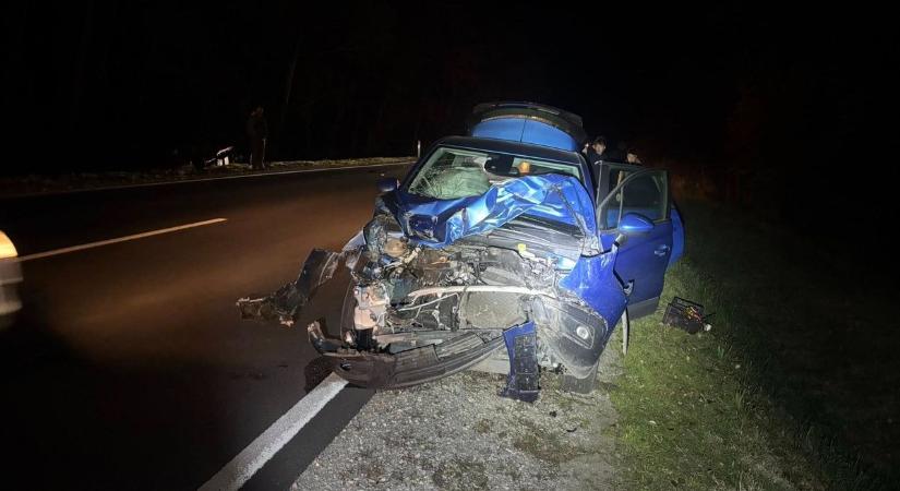 Súlyos baleset történt Debrecen közelében, traktor és személyautó ütközött - fotókkal!