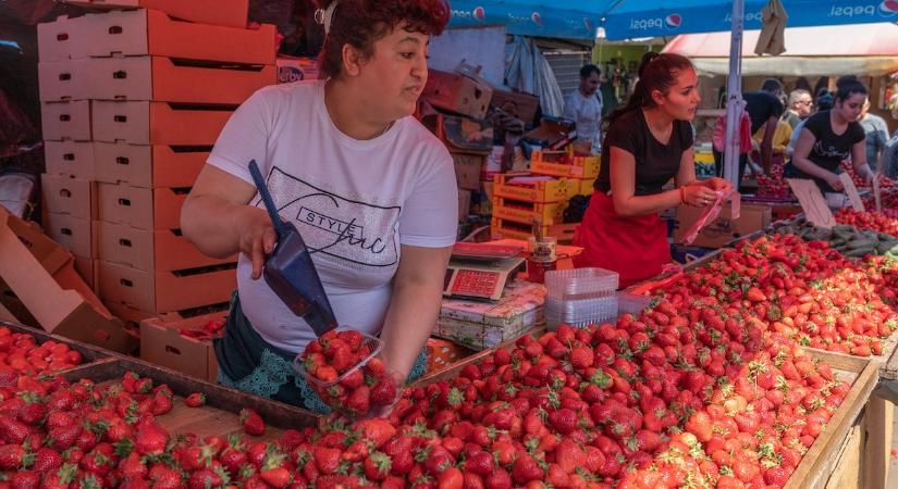 Újabb kis lépés Ukrajna sunyin araszoló EU-tagsága felé