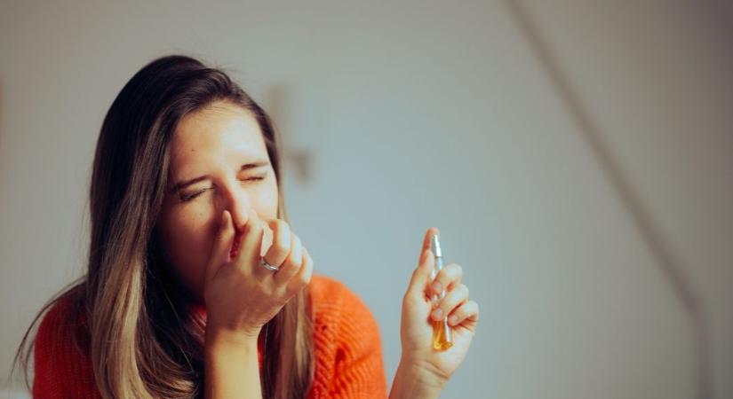 Így tüntesd el a lakásból a cigarettaszagot