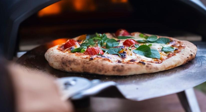 Olvasóink szerint itt készülnek Fejér vármegye legjobb pizzái – Íme a top 10 hely!