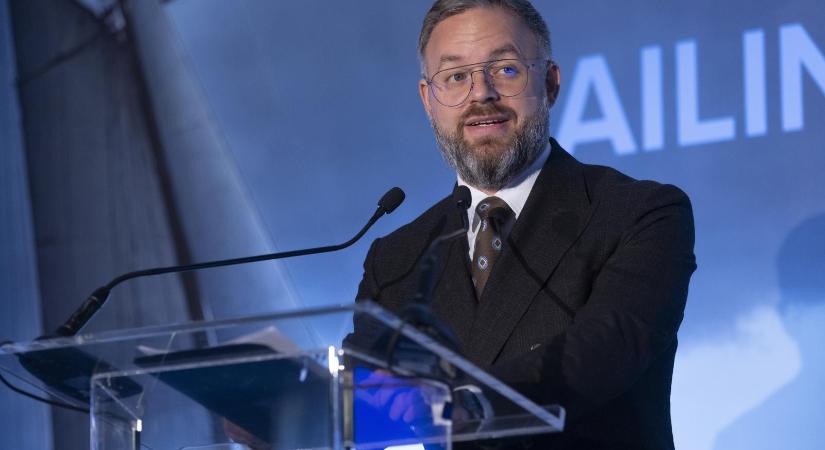 Orbán Balázs a lemondott békecsúcsról: Ha már érdemes Donald Trumpnak és Vlagyimir Putyinnak újra találkoznia, Budapest tárt karokkal várja őket