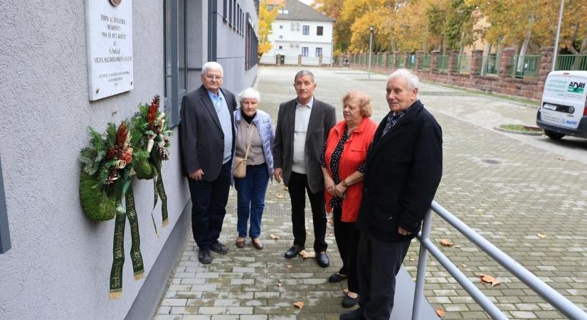 A régi laktanya fala nem felejt – veteránok tértek vissza emlékezni