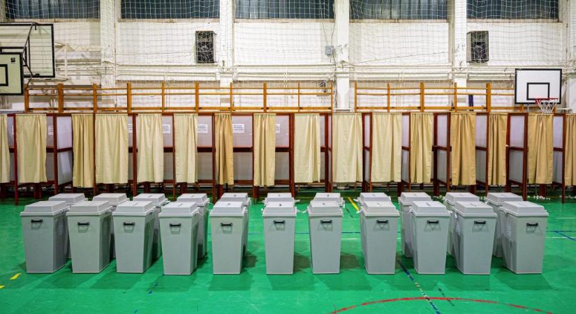 Annyian szavaztak törvénysértő módon a tiszaburai választáson október elején, hogy ma újra választásokat kell tartani