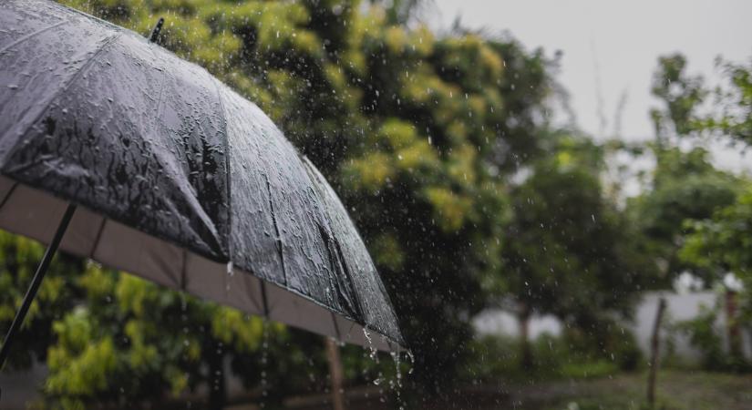 Durva időjárás lesz itthon: lezúdul az eső, erre fel kell készülni