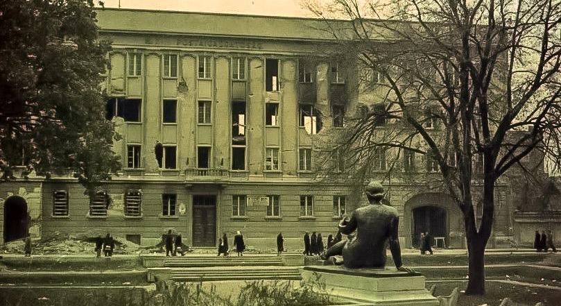 A forradalom leverésére emlékeznek Debrecenben