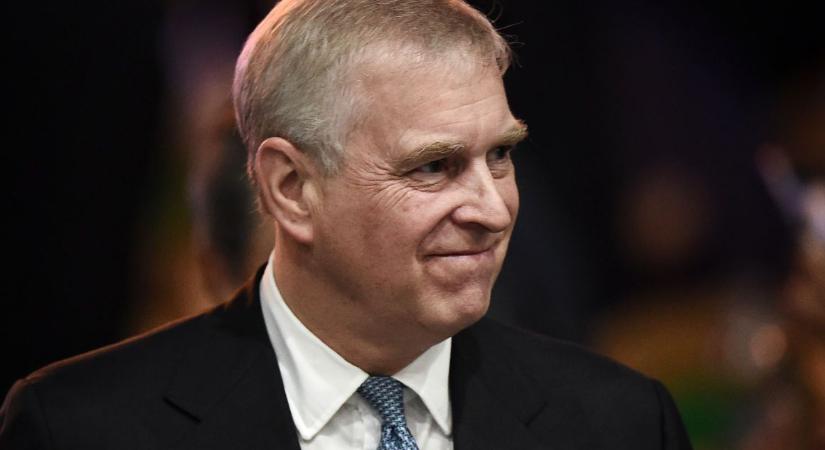 A szexbotrányok miatt ugrott András hercegi címe