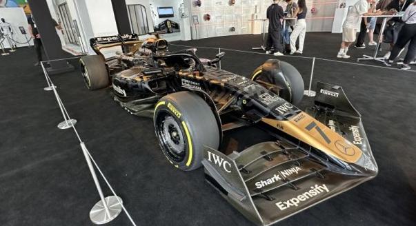 Hamiltonnal egyeztetnek az F1 folytatásáról