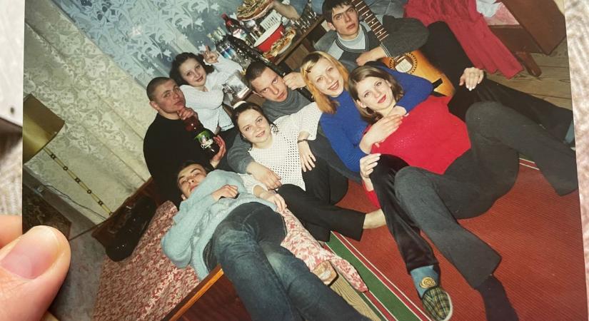 Visszatértek a 2000-es évek divatőrületei - Te is viselted ezeket?