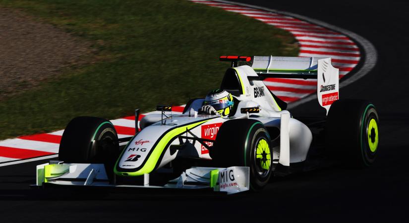 Így nézne ki Jenson Button 2009-es világbajnok autója, ha 2025-ben versenyezne