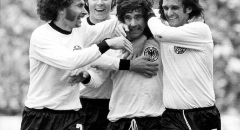 80 évvel ezelőtt született a nemzet bombázója