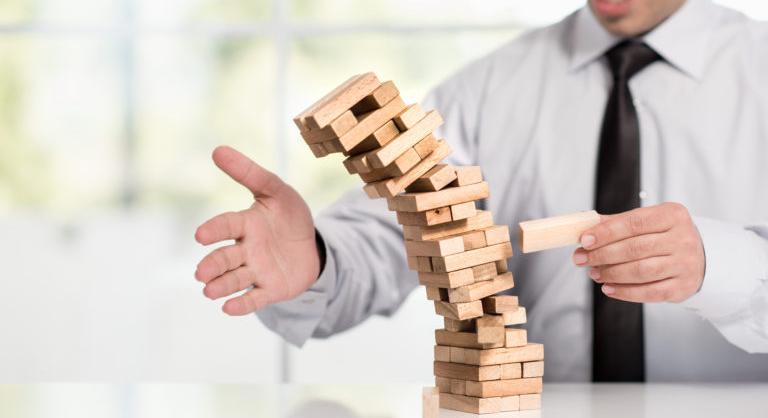 Rekordmennyiségű cég ment csődbe Szlovákiában – a probléma mélyebben gyökerezik, mint gondolnánk