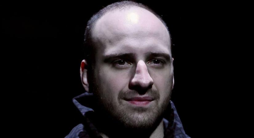 Brasch Bence kiakadt: őket küldte el melegebb éghajlatra