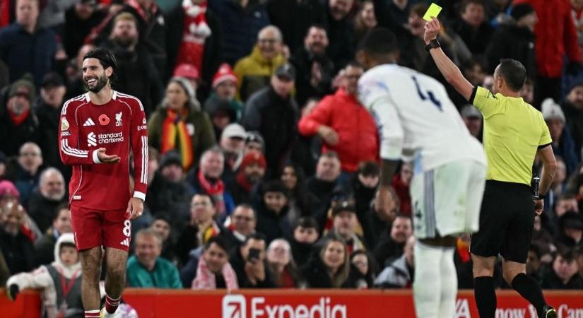 Megint megnevettette az Anfieldet: Szoboszlai Dominik pimasz cselét ezúttal a sztáredző bánta (VIDEÓ)