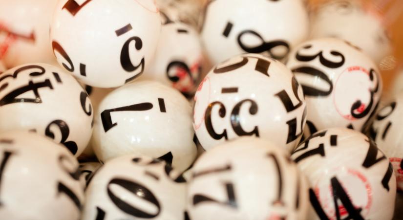 Friss! A Hatoslottó nyerőszámai a 44. héten, vasárnap