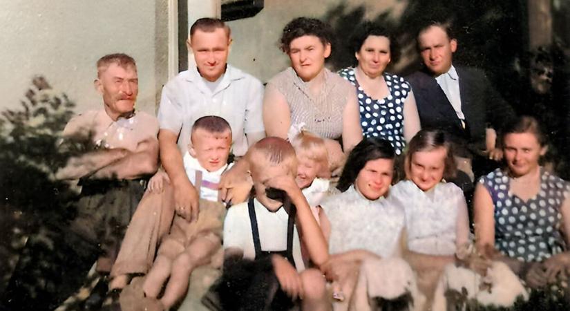 Olvasóink legszebb családi pillanatait is őrzik a több évtizedes felvételek