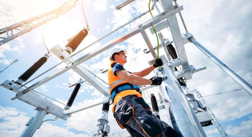 Zalában lakik? Többnapos áramszünetre számíthat egyes mikrotérségekben a jövő héten!