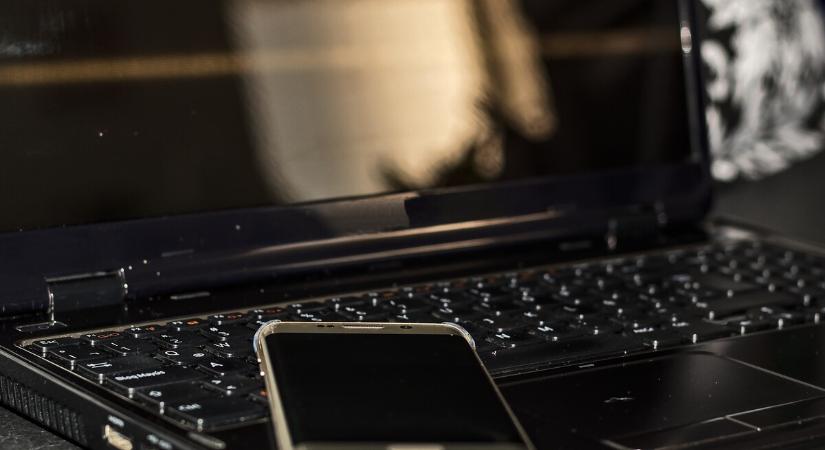 Hosszú időre leáll az Ügyfélkapu és a DÁP