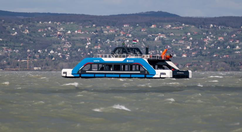 Változás a Balatonnál: új menetrend lép életbe hétfőtől