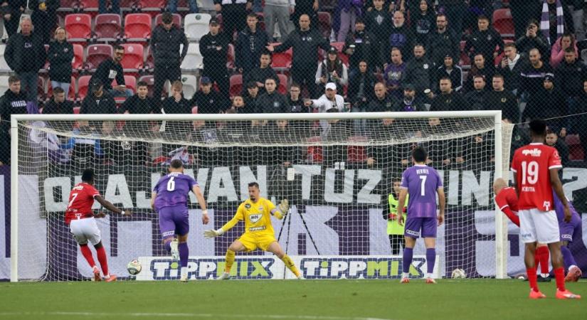 Újrarúgatott büntető, öngól, piros lap – az Újpest őrült meccsen nyert Diósgyőrben