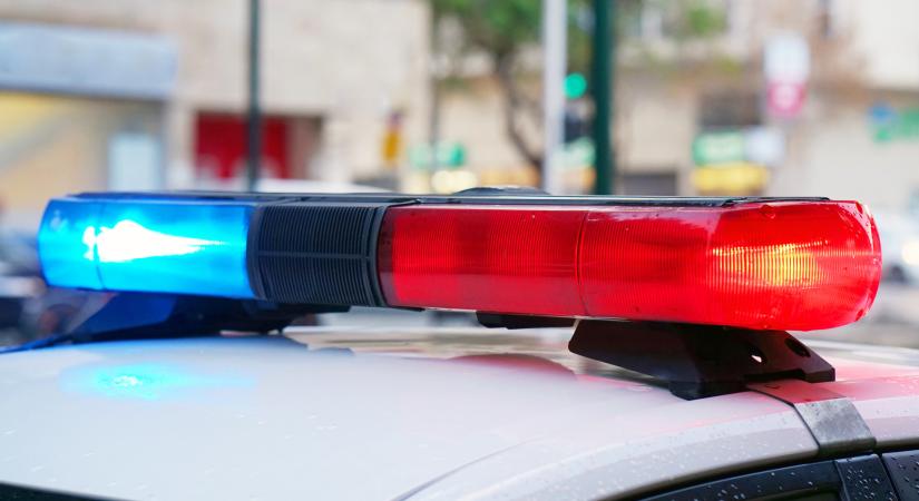 Balesetek akadályozzák a közlekedést országszerte