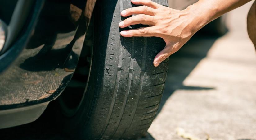 Most végre megszabadulhat a kopott gumijától: mutatjuk, hogyan!