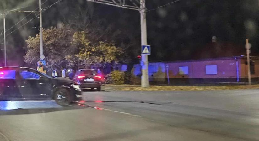 Két autó ütközött Debrecenben