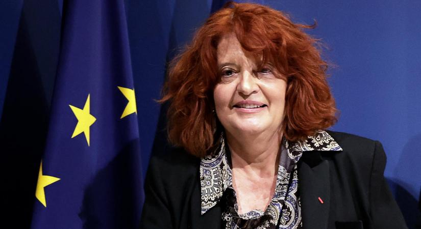 A párizsi ügyész szerint kisstílű, piti rablók és nem profi bűnözők voltak a Louvre fosztogatói