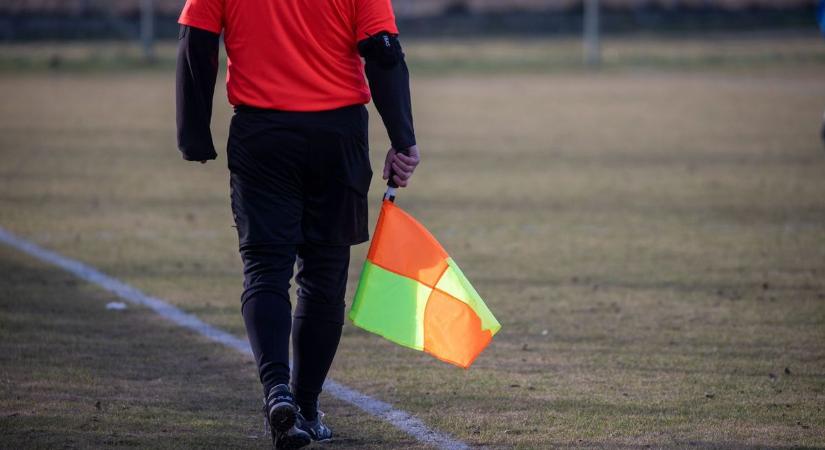 „Szegény embert még az ág is húzza”