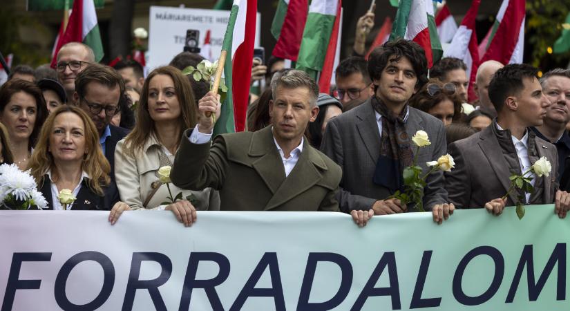 Újabb tiszás adatszivárgásról ír a Magyar Nemzet