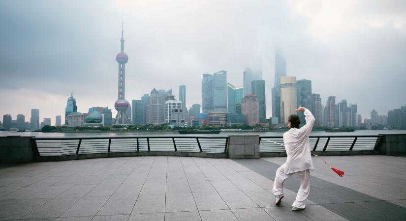 A kínaiak szinte vallásos hitet táplálnak a technológiai fejlődés iránt – Salát Gergely sinológus a Mandinernek